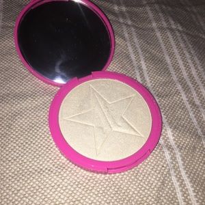 Jeffree Star Highlighter in Ice Cold
